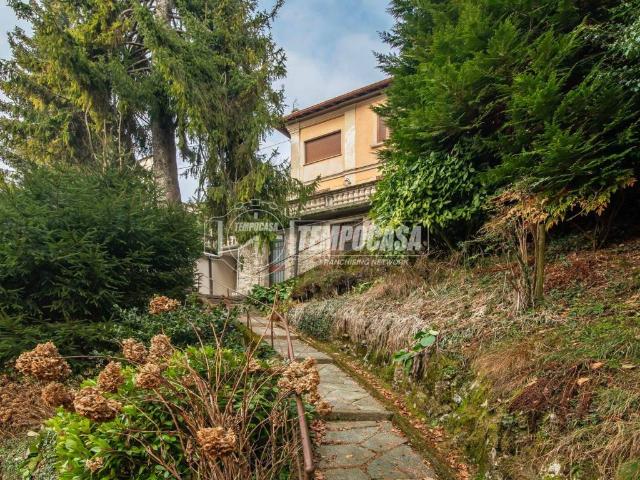 Villa Indipendente in vendita a San Maurizio, Brunate