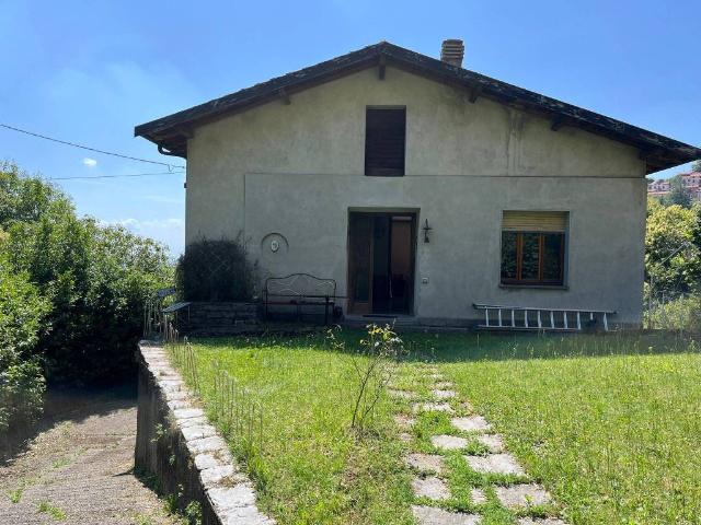 Villa Indipendente in vendita a Brunate, Lombardia