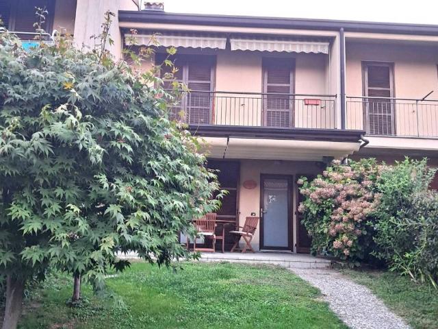 Villa Indipendente in vendita a Rosea, Brunello