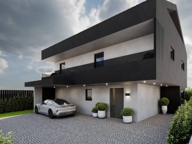 Villa Indipendente in vendita a Brunico - Bruneck, Trentino-Alto Adige/Südtirol