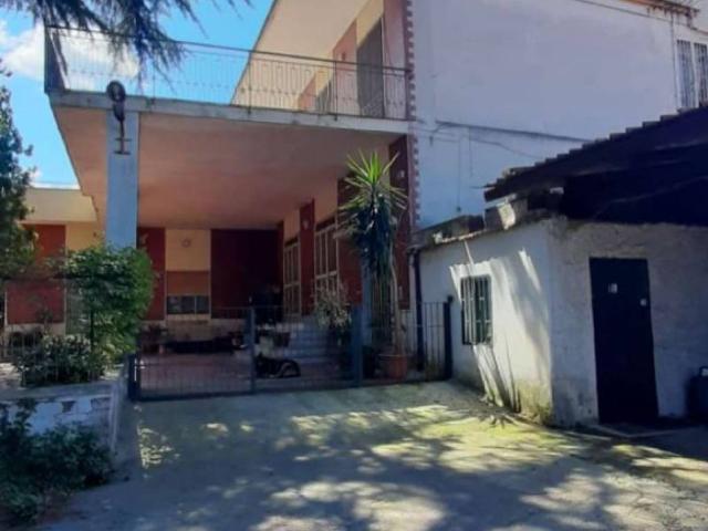 Villa Indipendente in vendita a Brusciano, Campania