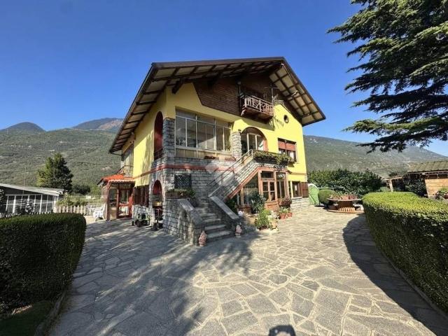 Villa Indipendente in vendita a Bruzolo, Torino