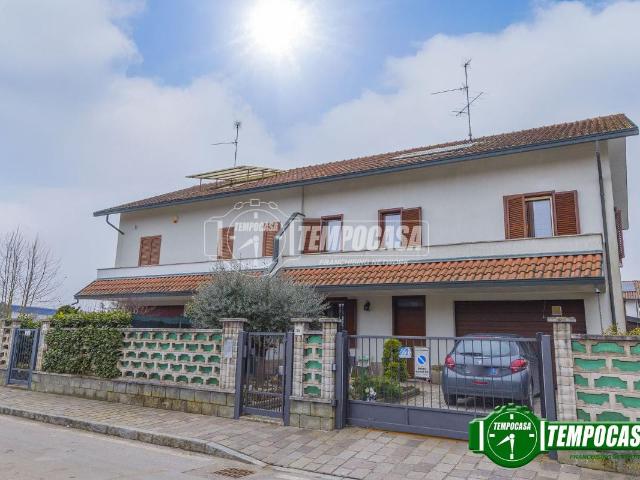 Villa Indipendente in vendita a Unione dei Comuni I Fontanili, Bubbiano