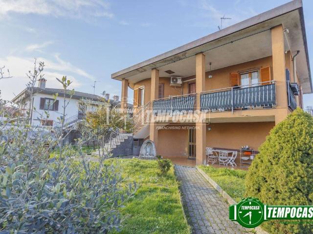 Villa Indipendente in vendita a Unione dei Comuni I Fontanili, Bubbiano