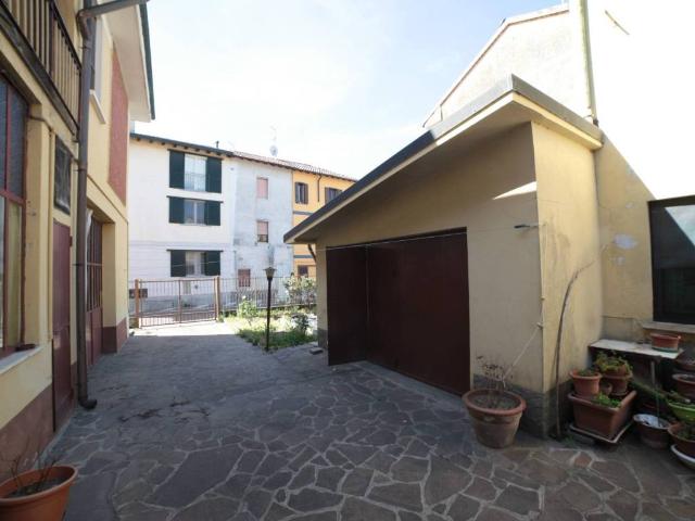 Villa Indipendente in vendita a Unione dei Comuni I Fontanili, Bubbiano