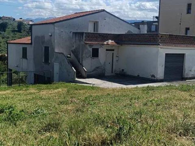 Villa Indipendente in vendita a Bucchianico, Abruzzo