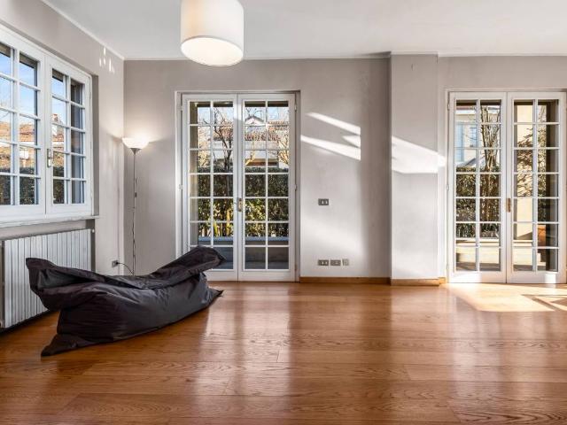 Villa Indipendente in vendita a Rovido, Buccinasco