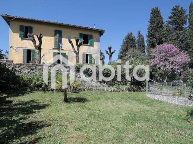 Villa Indipendente in vendita a Bucine, Toscana