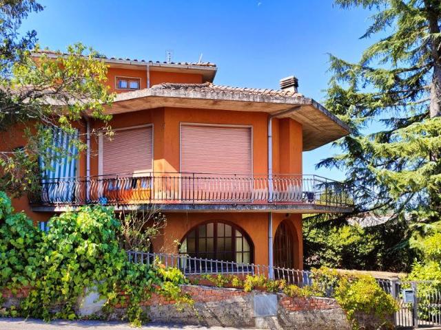 Villa Indipendente in vendita a Bucine, Toscana