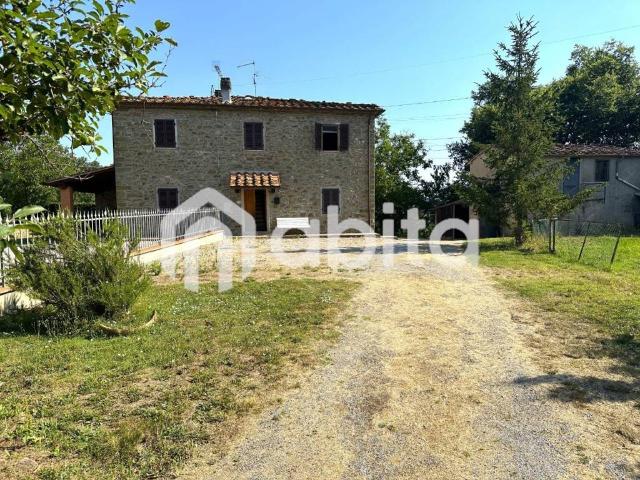 Villa Indipendente in vendita a San Martino, Bucine
