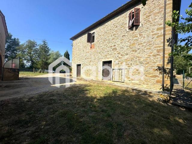 Villa Indipendente in vendita a San Martino, Bucine