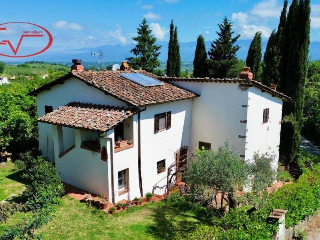Villa Indipendente in vendita a Bucine, Toscana