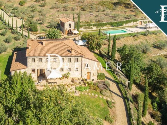 Villa Indipendente in vendita a Bucine, Toscana