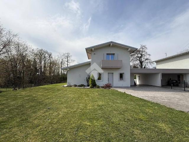 Villa Indipendente in vendita a Budoia, Friuli-Venezia Giulia
