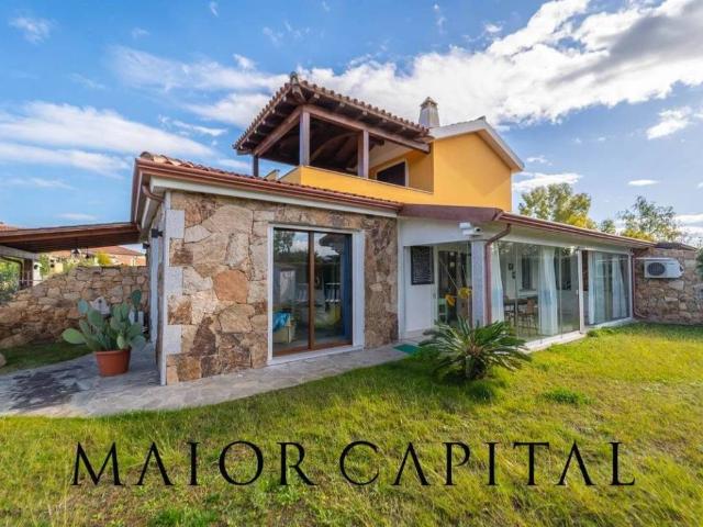 Villa Indipendente in vendita a Agrustos