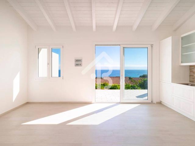 Villa Indipendente in vendita a Porto Ainu, Agrustos