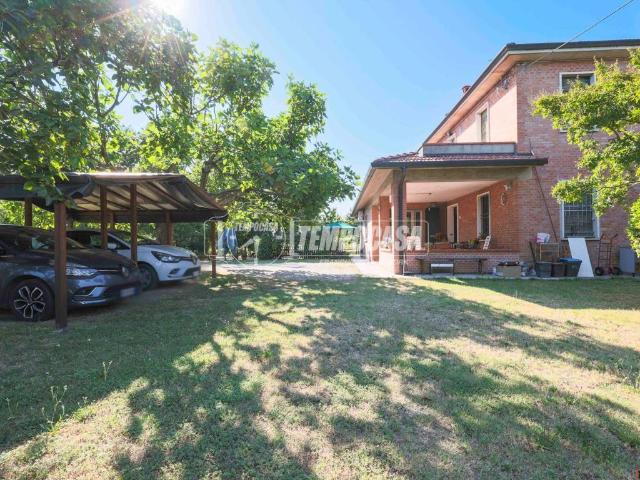 Villa Indipendente in vendita a Budrio, Reggio Emilia
