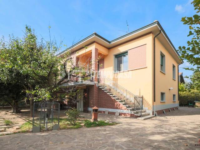 Villa Indipendente in vendita a Budrio, Reggio Emilia