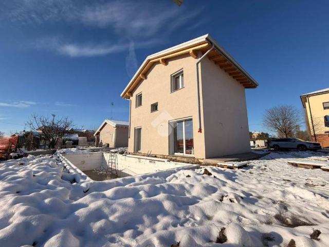 Villa Indipendente in vendita a Budrio, Reggio Emilia