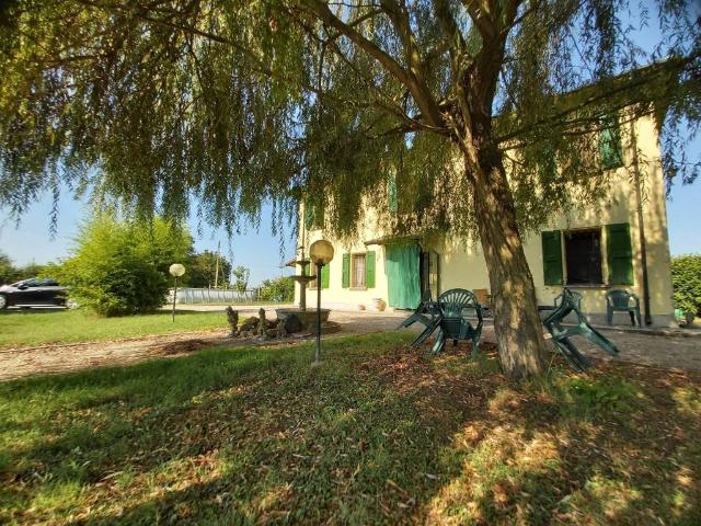 Villa Indipendente in vendita a Dugliolo, Budrio