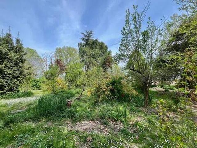 Villa Indipendente in vendita a Cento, Budrio