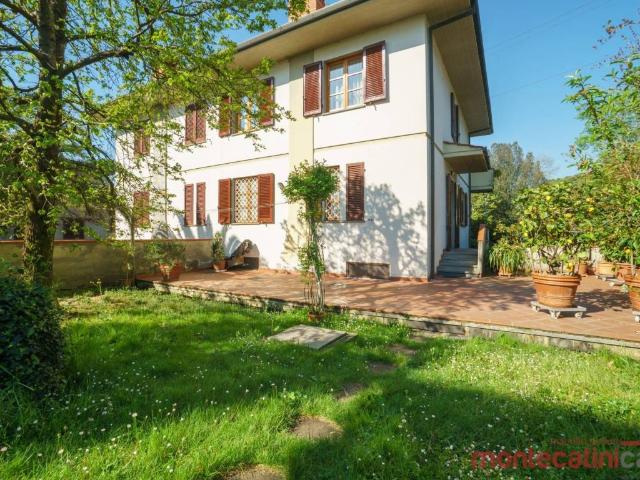 Villa Indipendente in vendita a Santa Maria, Buggiano