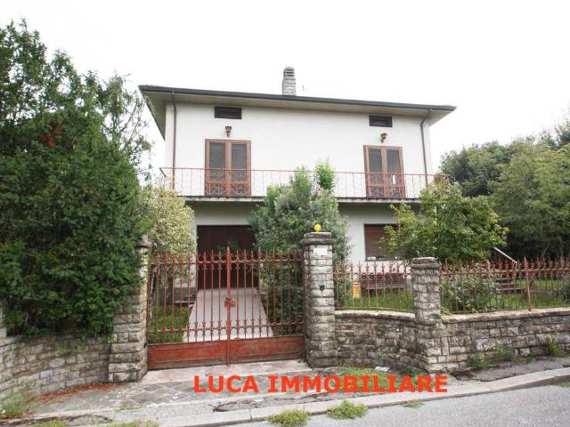 Villa Indipendente in vendita a Santa Maria, Buggiano