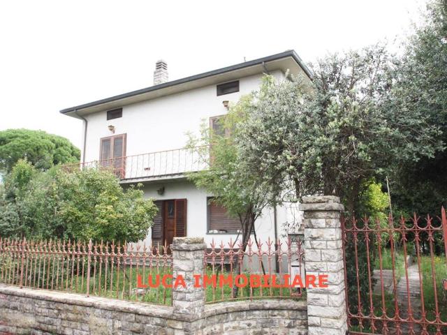 Villa Indipendente in vendita a Santa Maria, Buggiano