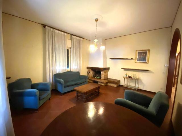 Villa Indipendente in vendita a Santa Maria, Buggiano