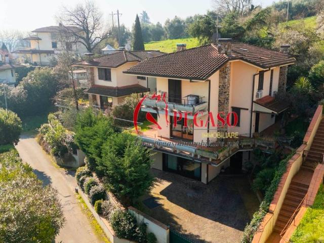 Villa Indipendente in vendita a Buggiano, Toscana
