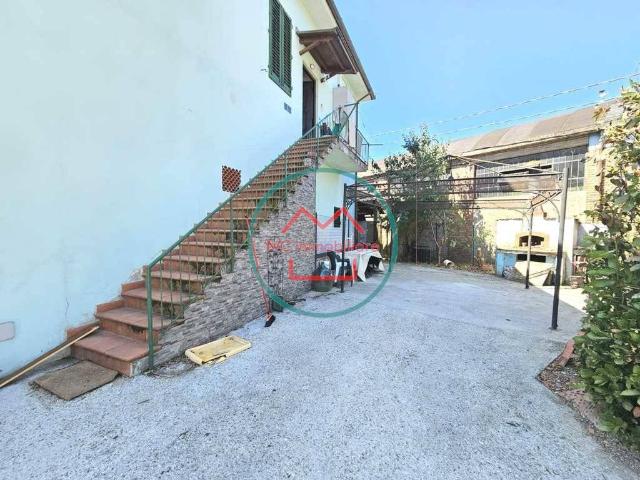 Villa Indipendente in vendita a Santa Maria, Buggiano