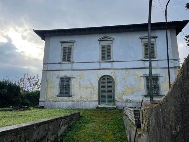 Villa Indipendente in vendita a Santa Maria, Buggiano