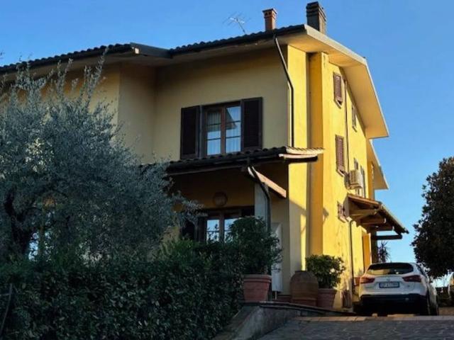 Villa Indipendente in vendita a Buggiano, Toscana