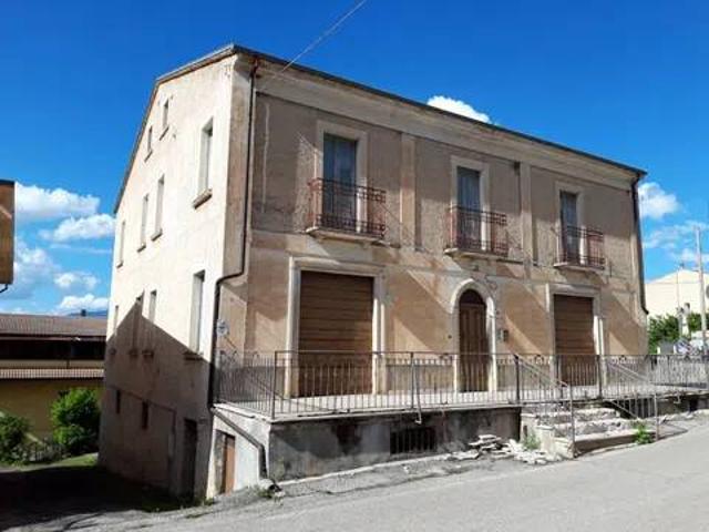 Villa Indipendente in vendita a Bugnara, Abruzzo