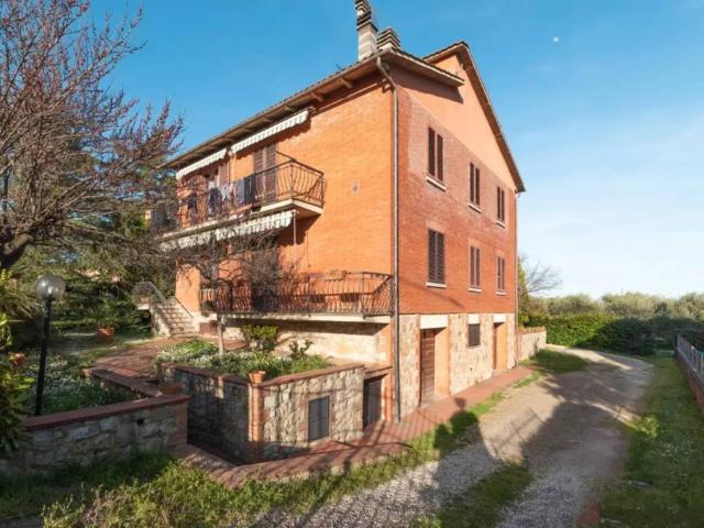 Villa Indipendente in vendita a Buonconvento, Toscana