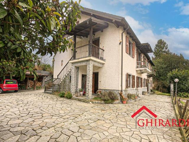 Villa Indipendente in vendita a Busalla, Liguria