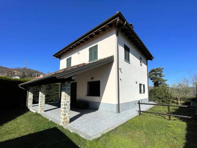 Villa Indipendente in vendita a Busalla, Liguria