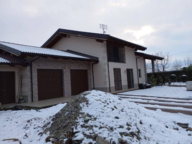 Villa Indipendente in vendita a Piemonte, Cuneo