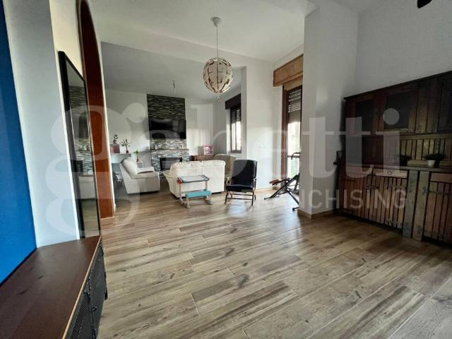 Villa Indipendente in vendita a Buscate, Lombardia