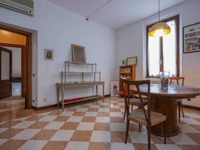Villa Indipendente in vendita a Busseto, Reggio Emilia
