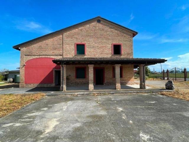 Villa Indipendente in vendita a Busseto, Reggio Emilia
