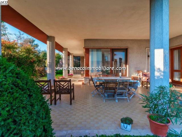 Villa Indipendente in vendita a Bussolengo, Veneto