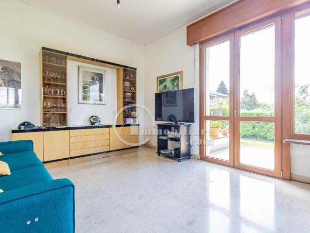 Villa Indipendente in vendita a Busto Arsizio, Lombardia