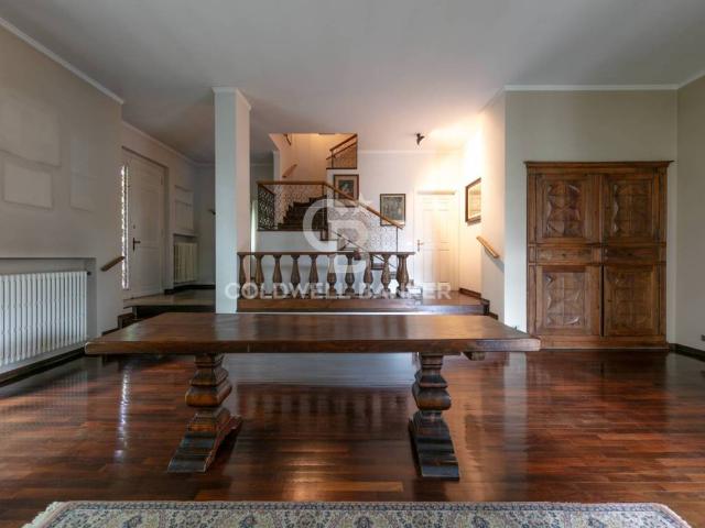 Villa Indipendente in vendita a San Giuseppe, Busto Arsizio