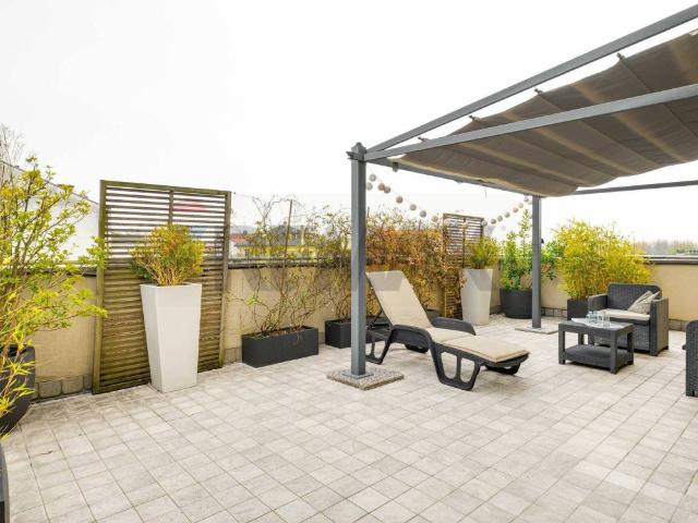 Villa Indipendente in vendita a Busto Garolfo, Milano