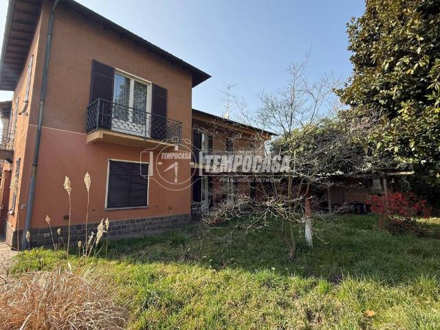 Villa Indipendente in vendita a Busto Garolfo, Milano