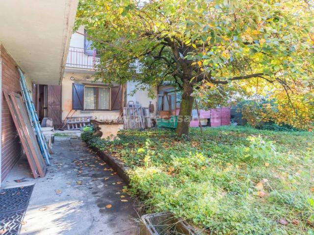 Villa Indipendente in vendita a Busto Garolfo, Milano