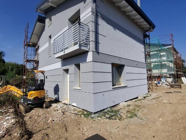 Villa Indipendente in vendita a Busto Garolfo, Milano