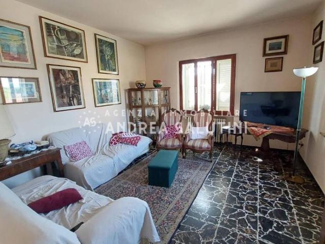 Villa Indipendente in vendita a Cascine di Buti, Buti