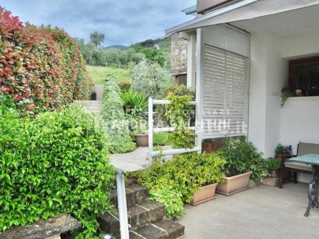 Villa Indipendente in vendita a Buti, Toscana